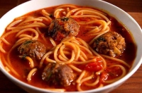 Домашняя лапша с фрикадельками