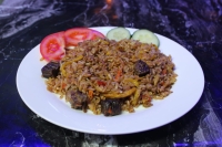 Плов красный