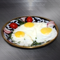 Яичница глазунья